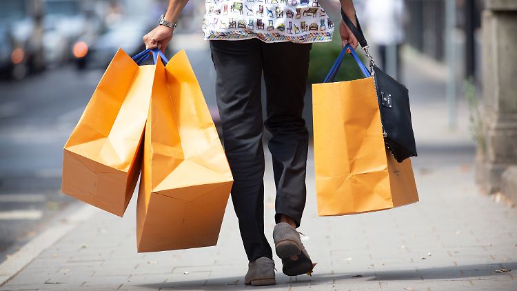 Shoppen mit Termin: Mit "Click and Meet" soll Einkaufen im Laden auch bei einer 7-Tage-Inzidenz über 50 möglich sein.