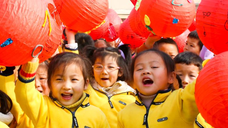 In China gibt es immer weniger Kinder. Die sind dafür immer besser gebildet.