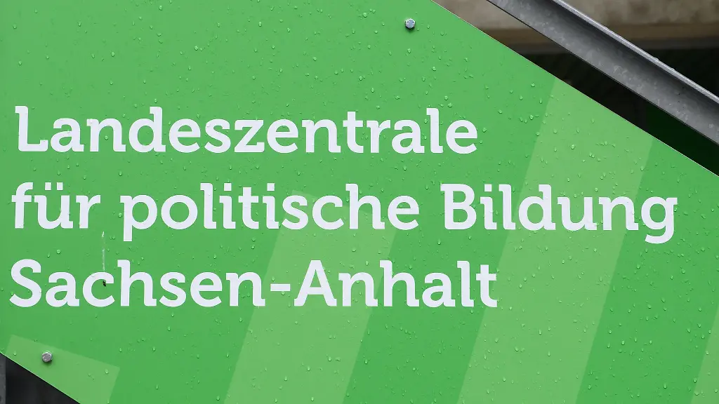 Sachsen-Anhalts-Aufarbeitungsbeauftragte-Die-Landeszentrale-fuer-politische-Bildung-ist-seit-Jahren-ein-unverzichtbarer-Partner-bei-der-Aufarbeitung-der-SED-Diktatur
