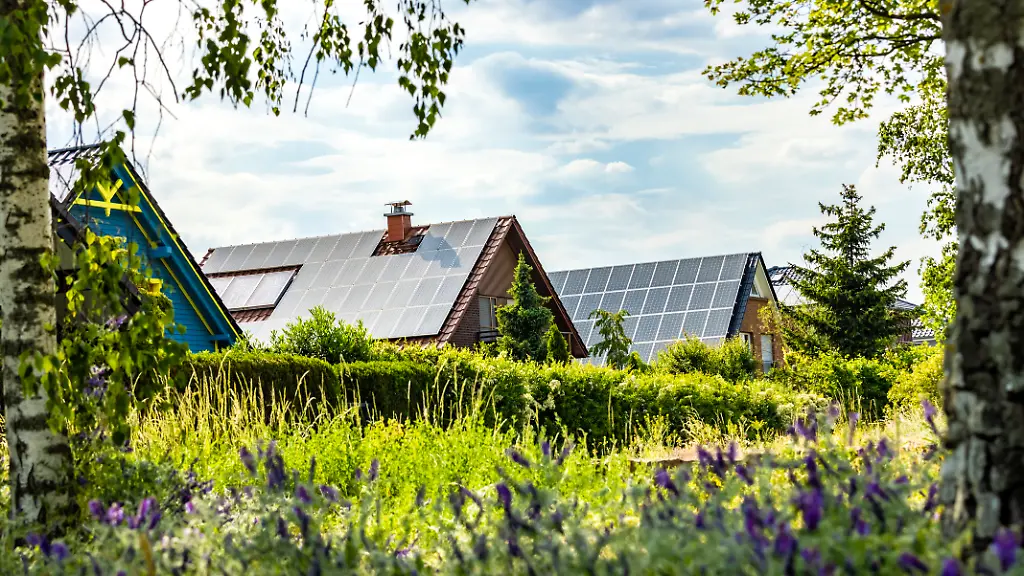 Unter-den-richtigen-Voraussetzungen-kann-eine-PV-Anlage-eine-sinnvolle-Investition-in-die-Zukunft-sein