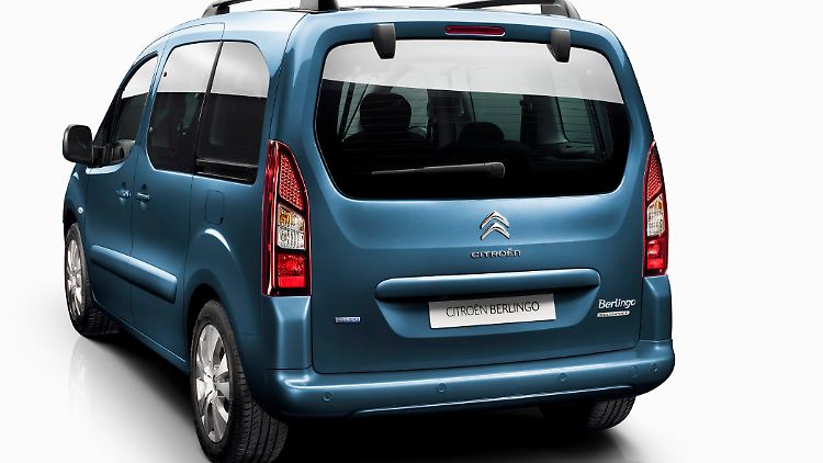 Große Klappe und eine ebensolche Heckscheibe sichern die Zuladung und den Überblick im Citroën Berlingo.