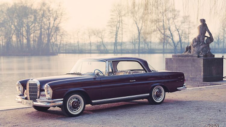 Schon zu Lebzeiten ein Klassiker: Mercedes-Benz 220 SEb Coupé (Baureihen W 111/W 112, 1961 bis 1971).
