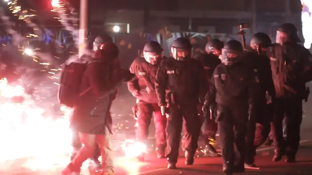 Zahlreiche-Hinweise-erhielt-die-Berliner-Polizei-inzwischen-zu-schweren-Vorfaellen-an-Silvester