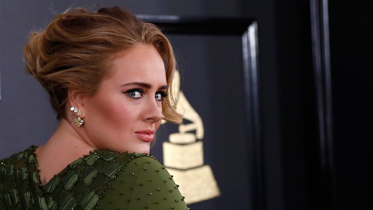 Es hat lange gedauert, aber jetzt ist ihre Scheidung durch: Adele.
