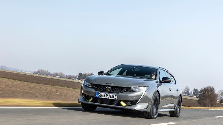 Der Peugeot 508 SW PSE soll in Zukunft anderen Sport-Hybriden die Krallen zeigen.