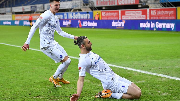 Torjäger Serdar Dursun schoss Darmstadt mit zwei Treffern zum Sieg bei Paderborn.