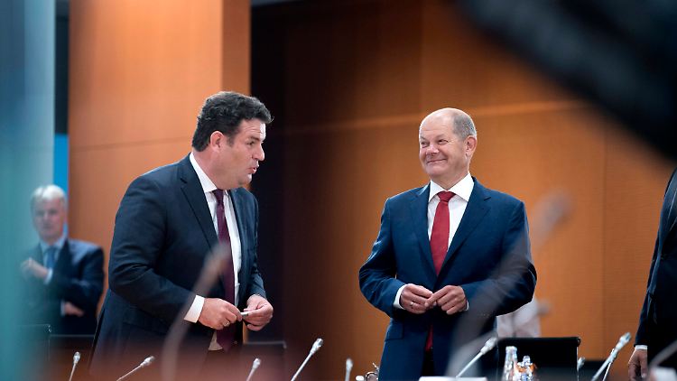 Zwei für die Frauenförderung: Arbeitsminister Heil und Finanzminister Scholz wollen mehr für Geringverdiener tun.
