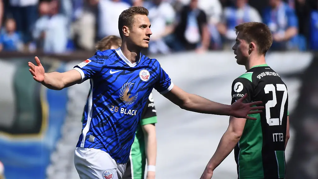 Kennt-die-2-Liga-aus-Rostock-Ulm-Neuzugang-Dennis-Dressel