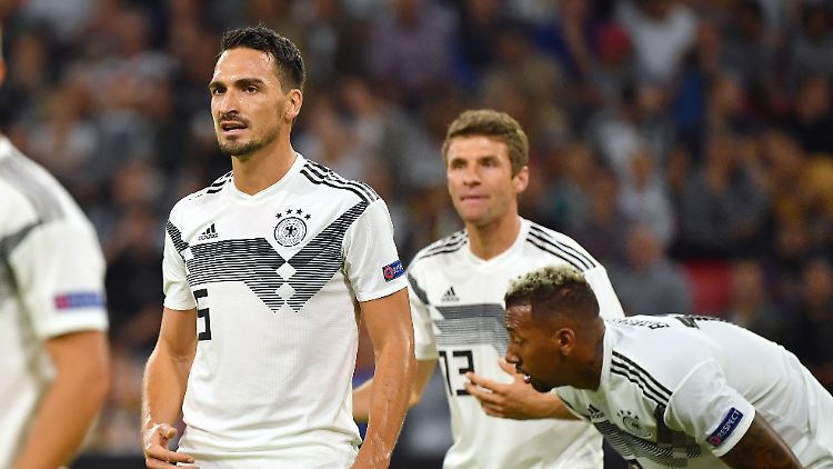 Bei seinem letzten Turnier wird Joachim Löw offenbar nicht nur auf die Qualitäten von Thomas Müller setzen, sondern erhofft sich auch von Mats Hummels wieder positive Impulse.