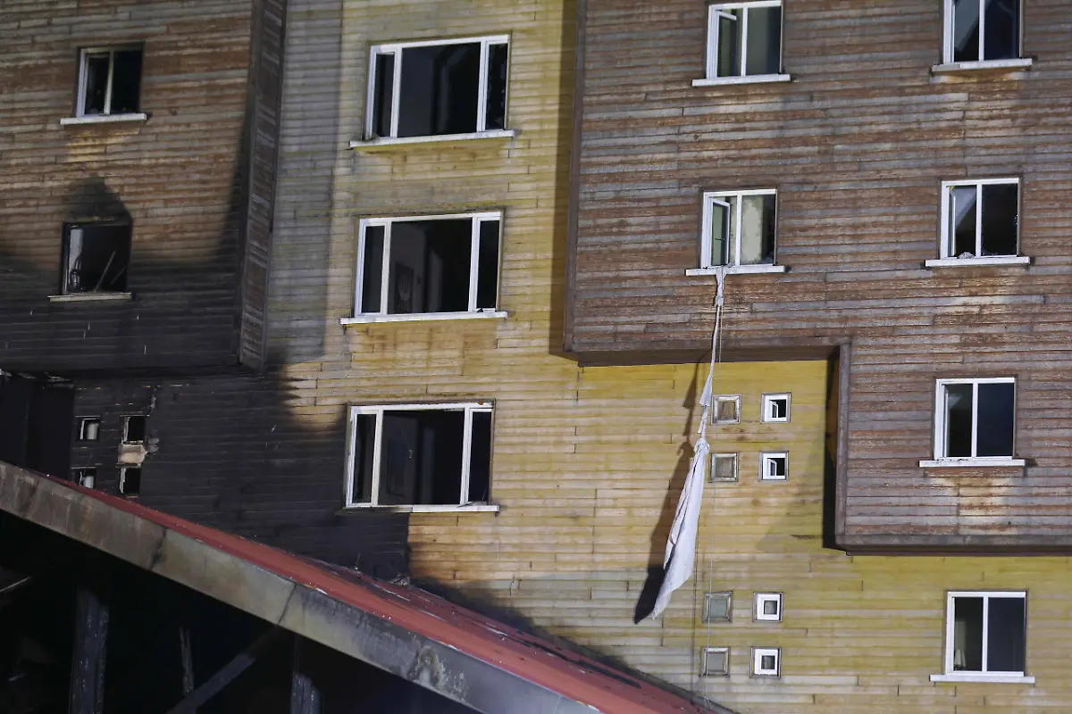 epi-224814515-IMAGO-SP-imago-st-0121-20090002-0796560319-jpg-At-least-66-dead-in