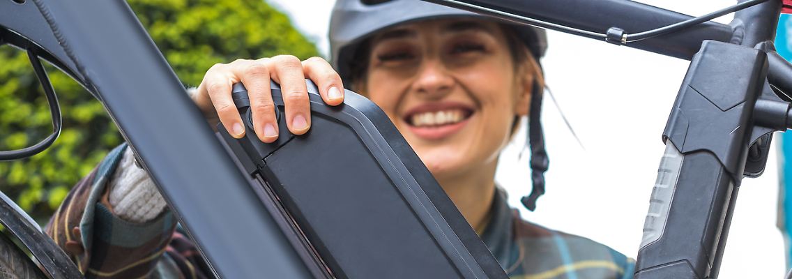 Discounter und Baumärkte locken ab und zu mit günstigen E-Bikes. Der niedrige Preis wird allerdings oft mit billigen Komponenten erkauft.