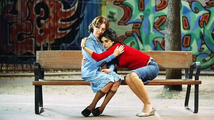 "Volver" - zurückkehren, das wäre schön. (Carmen Maura und Penelope Cruz)