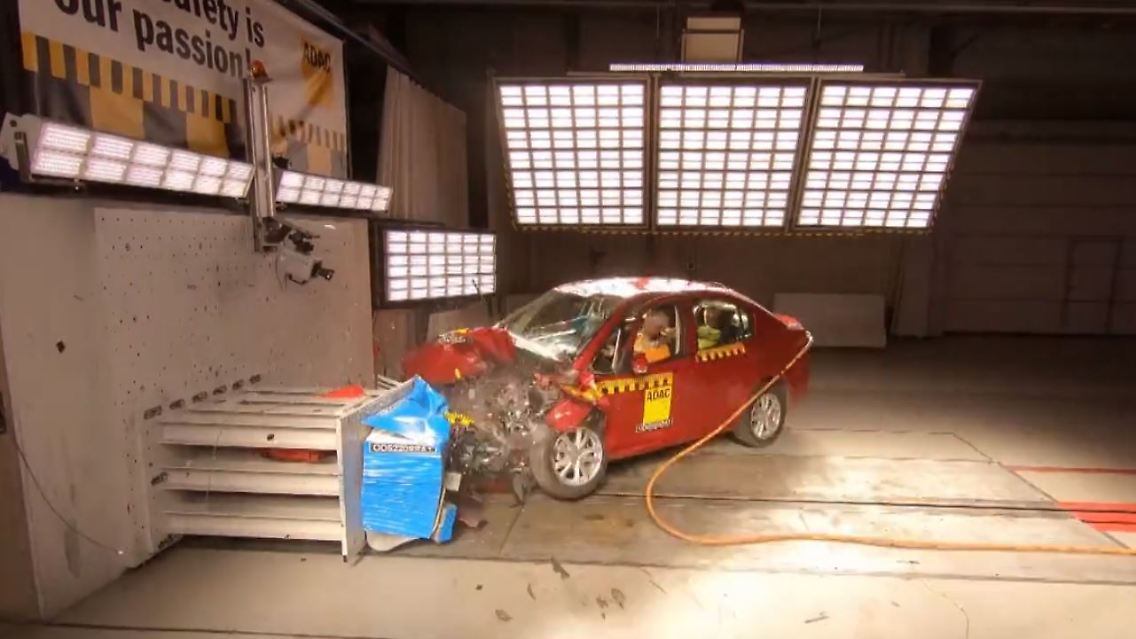 ChinaBilligEAuto.JPG
