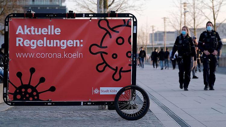 Sollte sich der Trend fortsetzen, müssten die ersten Lockdown-Lockerungen wieder zurückgenommen werden.