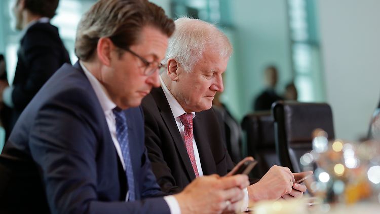 Das Innenministerium investierte am meisten in externe Berater, dahinter folgt das Verkehrsministerium.