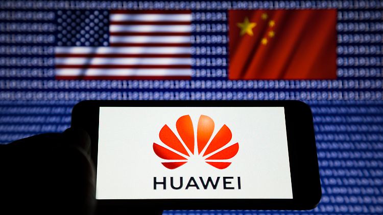 Der chinesische Smartphonehersteller steht auf der schwarzen Exportliste der USA.