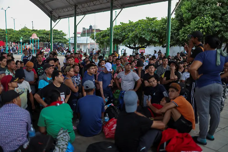 2025-01-21T023827Z-252449214-RC21ECADJNYY-RTRMADP-3-USA-TRUMP-MIGRATION-MEXICO