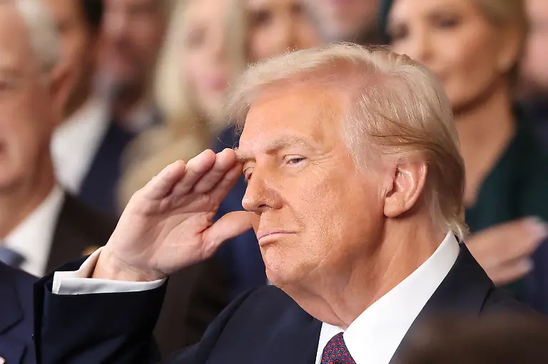 d82ce2b5621399922b9ab09ab7956098