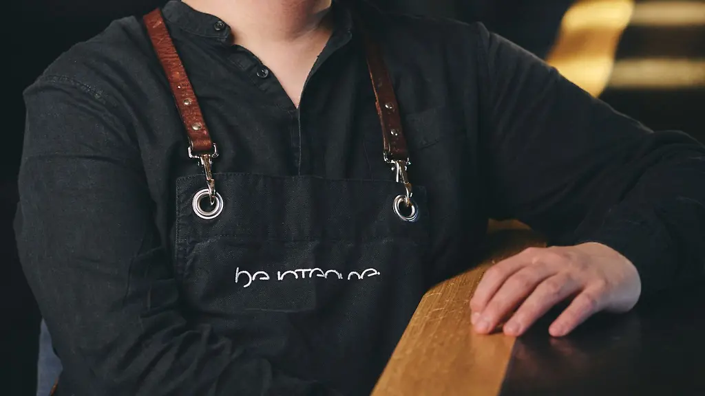 Der-Restaurantfuehrer-Gault-Millau-2025-hat-Benjamin-Peifer-vom-Intense-in-Wachenheim-an-der-Weinstrasse-zum-Koch-des-Jahres-gekuert