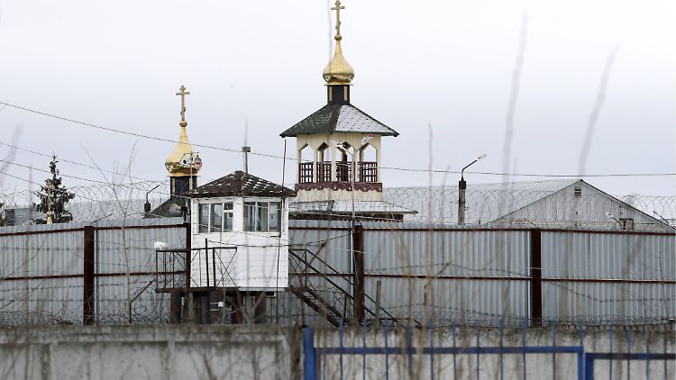 Außenansicht des Straflagers "Nummer zwei" in der Region Wladimir: Hier vermuten seine Unterstützer den Putin-Gegner Nawalny.
