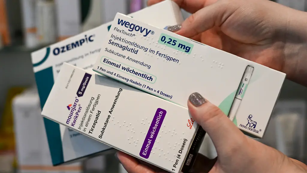 urn-binary-dpa-com-20090101-250120-935-415493-FILED