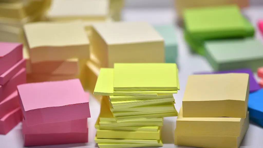 Unerledigte-Aufgaben-stressen-uns-Ein-Wochen-oder-Tagesplan-kann-dann-helfen-ein-neues-Gefuehl-fuer-Zeit-zu-bekommen