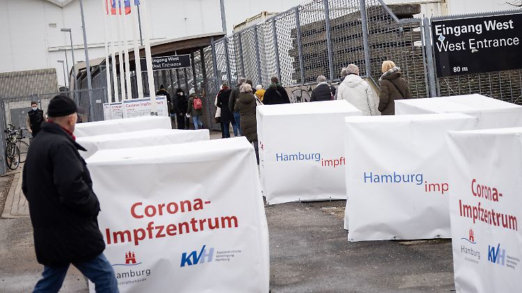 Hamburg greift auf Reserven zurück und streckt den Abstand zwischen Erst- und Zweitimpfung auf das Maximum.