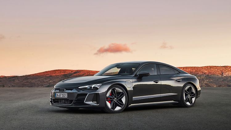 Der Audi e-tron GT ist nach Aussagen der Ingolstädter die Speerspitze der E-Offensive. Unter dem Blech steckt übrigens die Technik des Porsche Taycan.