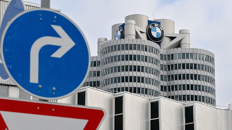 Der BMW-Konzern ändert seine Strategie in der Elektromobilität überraschend.