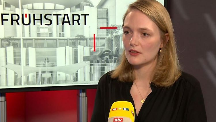 Ria Schröder FDP Corona-Politik.JPG