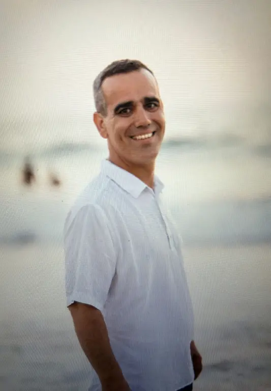 2023-11-20T100959Z-1154128347-RC2XG4AXC78A-RTRMADP-3-ISRAEL-PALESTINIANS-HOSTAGE-WIFE