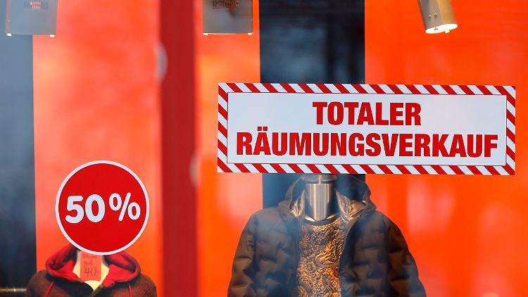 Die deutsche Wirtschaft schrumpfte im letzten Quartal des Jahres 2021 deutlicher als von Experten erwartet.