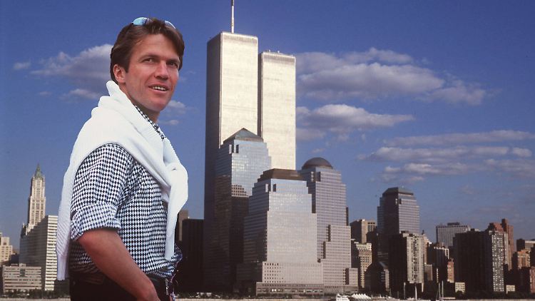 Dieses Bild war zwar nur eine Foto-Montage, aber Lothar Matthäus wechselte 1999 tatsächlich zu den New York Metro Stars.
