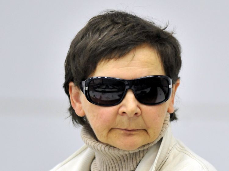 Verena Becker verantwortet sich wegen Mitschuld am Mord von Buback seit September 2010 vor Gericht.
