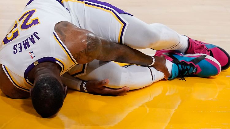 Für LeBron James steht wegen einer Verletzung jetzt erst einmal eine Pause an.
