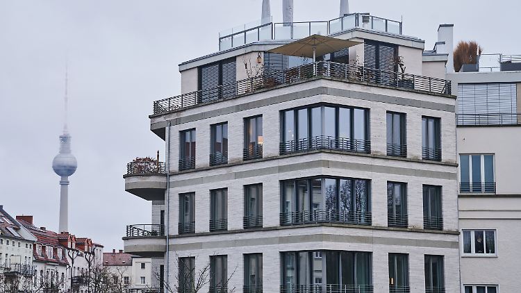 Durch immer mehr Neubauten könnten die Preise für Immobilien in Großstädten in Zukunft sinken. 