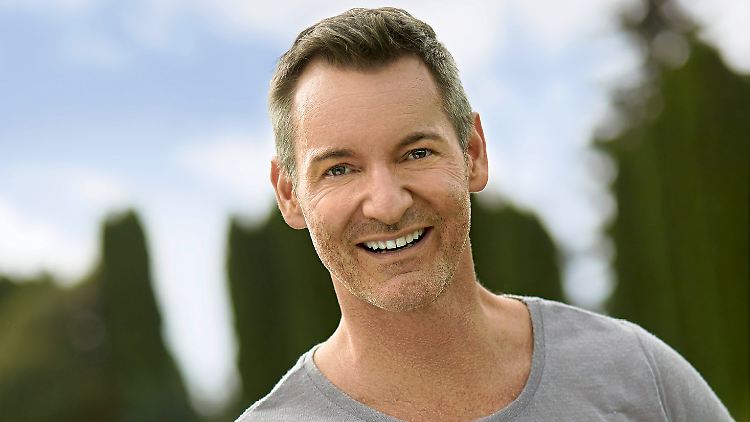 Sternekoch und Genussmensch: Auch Christian Henze muss etwas für seine Figur tun.