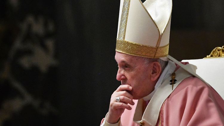 Papst Franziskus hat zum Kölner Gutachten noch nicht Stellung bezogen.