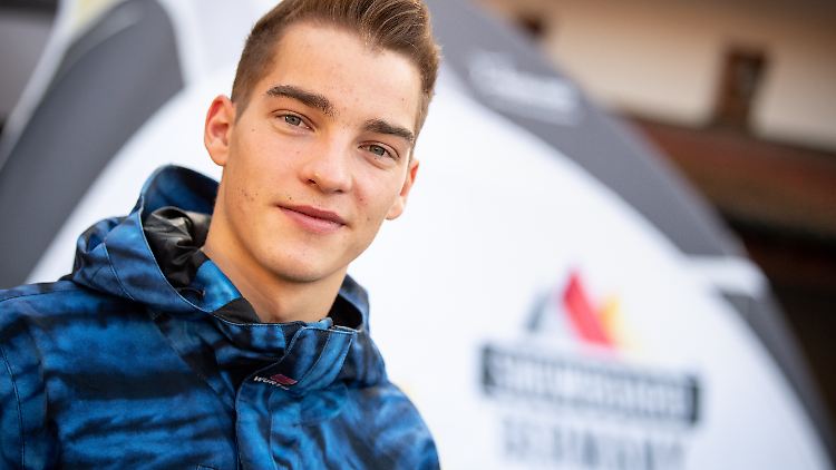 André Höflich sichert sich beim Weltcup in der Halfpipe den dritten Platz.