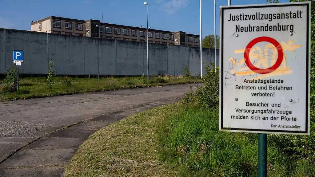 Bleibt-erstmal-alles-beim-Alten-Das-oeffentliche-Bieterverfahren-um-die-Liegenschaft-wird-nicht-fortgesetzt