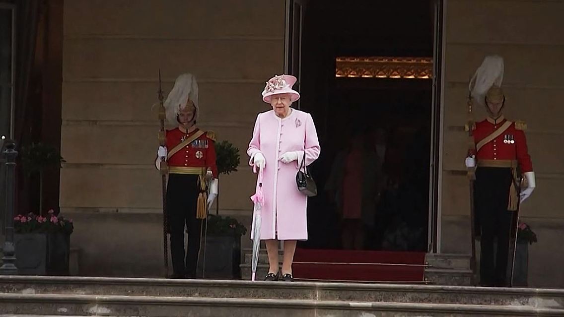 Queen.JPG