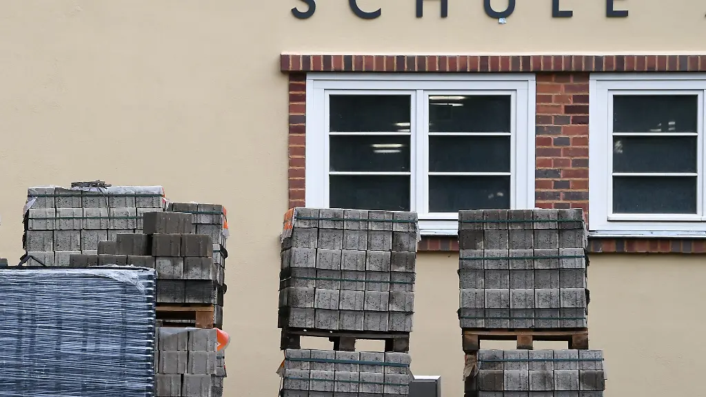 Fuer-neue-Bauprojekte-an-Thueringer-Schulen-bewilligte-Thueringen-im-vergangenen-Jahr-rund-28-Millionen-Euro-an-Foerdermitteln