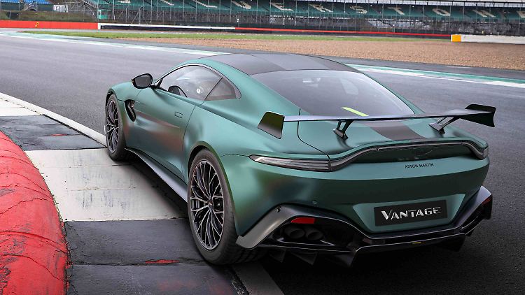 Mit all seinen technischen Zutaten ist der Aston Martin Vantage F1 Edition auch auf dem Track einzusetzen.