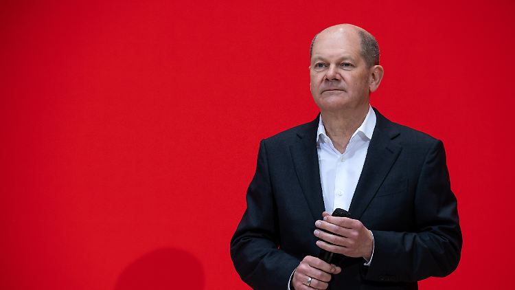 Tiefes Rot statt schwarzer Null: Doch trotz Krisenausgaben stehe Deutschland laut Finanzminister Scholz im Vergleich der G7-Staaten gut dar.