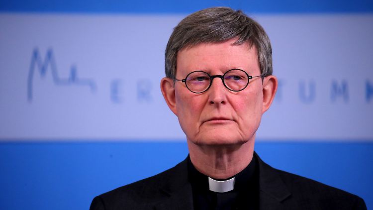 Kardinal Woelki räumt auch eigene Fehler bei der Untersuchung von Missbrauchsvorwürfen ein.