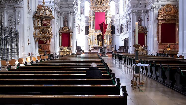 
Bund und Länder wollen an Ostern keine Ausnahmen für Kirchen.