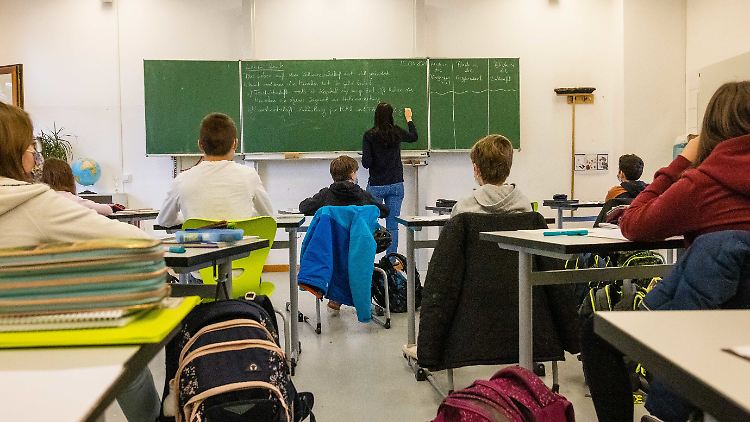 Der Lehrerverband fordert Ehrlichkeit von der Politik.