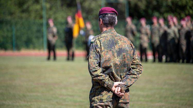 Die 2. Kompanie des Kommandos Spezialkräfte der Bundeswehr wird nach rechtsextremistischen Vorfälle aufgelöst. Der nächste Skandal wartet bereits.