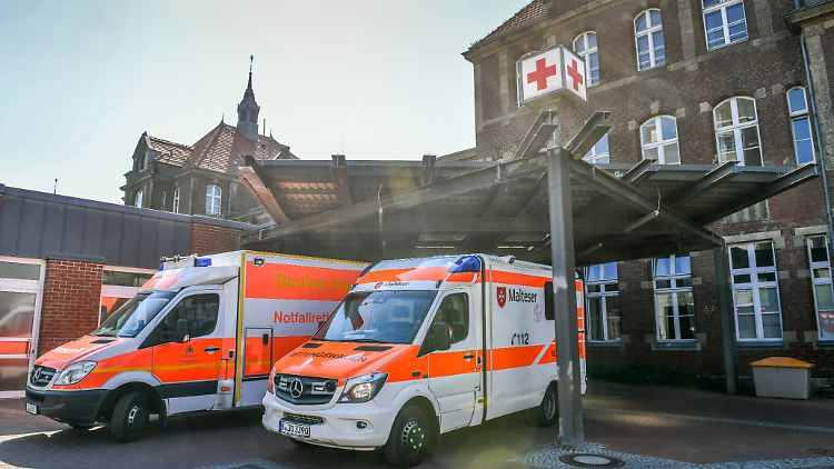 Beide Patienten mussten in Berlin auf der Intensivstation behandelt werden.