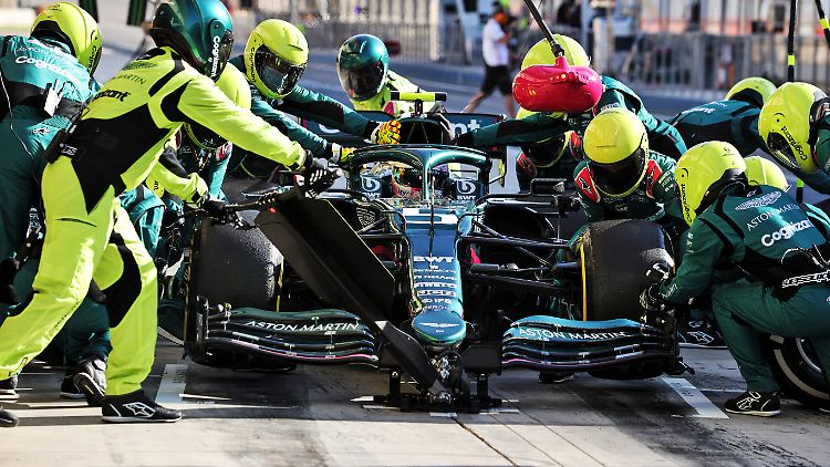 Vettel jetzt in Grün statt Rot.